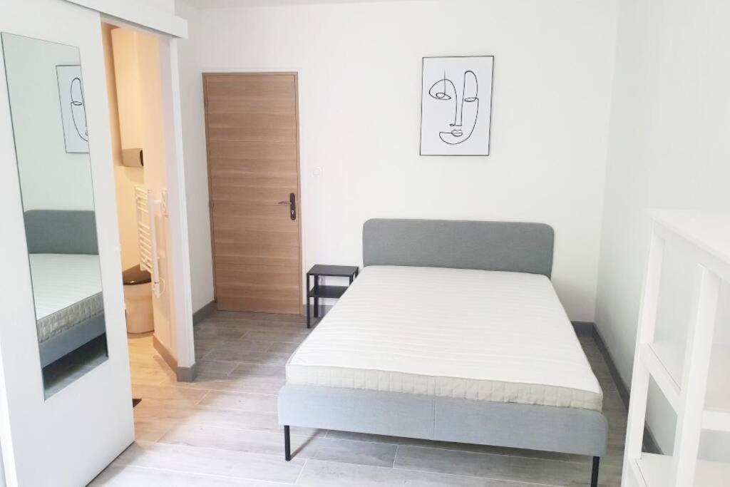 Pia - Studio 1Er Climatise 2 Pers Avignon Luaran gambar